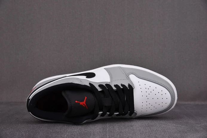 air jordan 1 low light smoke grey 553558- Trendy 1637