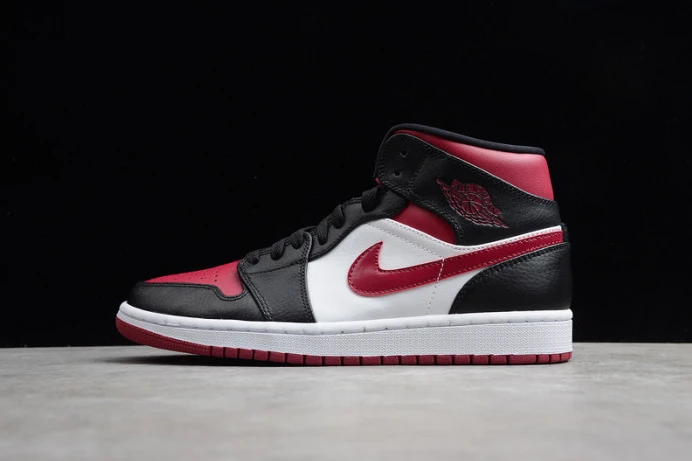 air jordan 1 mid bred toe 554724- EasyMatch 1260
