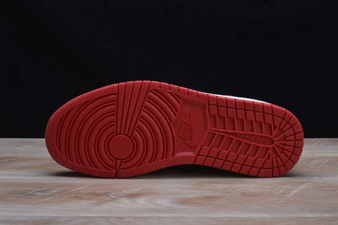 air jordan 1 retro "homage to home" red 861428- UrbanStyle 1330