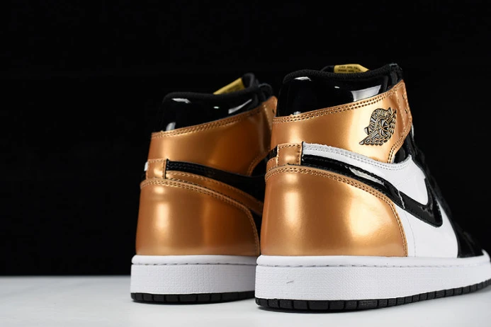 air jordan 1 retro high glod toe equality mens aq7474- NewStyle 1311