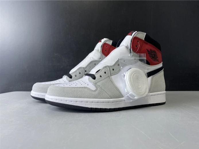 air jordan 1 retro high light smoke grey 555088- DailyWear 1253