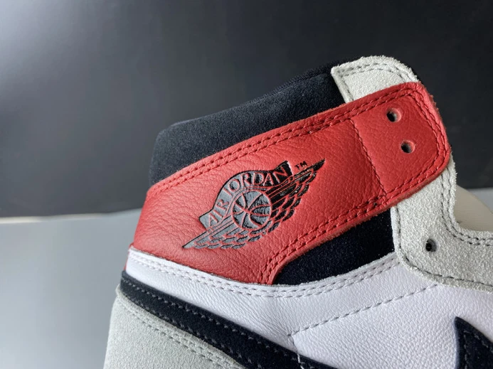 air jordan 1 retro high light smoke grey 555088- DailyWear 1253