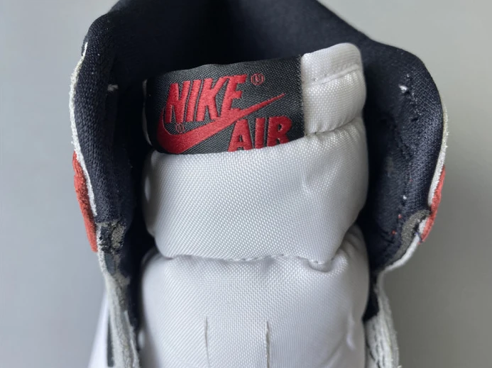 air jordan 1 retro high light smoke grey 555088- DailyWear 1253