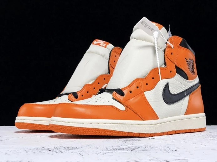 air jordan 1 retro reverse shattered backboard 555088- Trendy 1276
