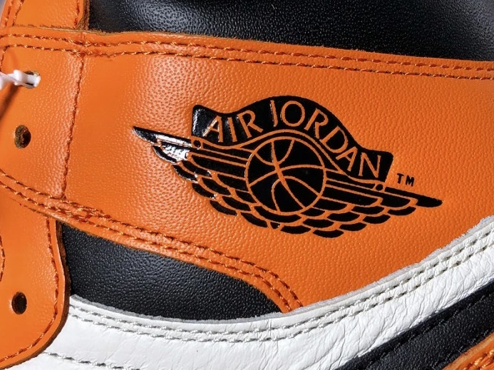 air jordan 1 retro reverse shattered backboard 555088- Trendy 1276