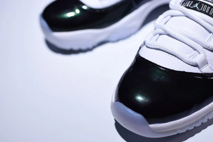 air jordan 11 low easter 528895- EasyMatch 1783