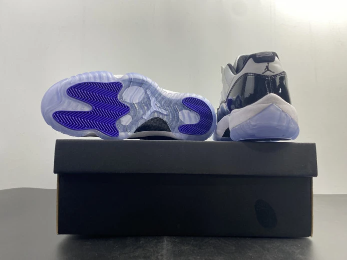 air jordan 11 retro low "concord" black  white mens 528895- DailyWear 1770