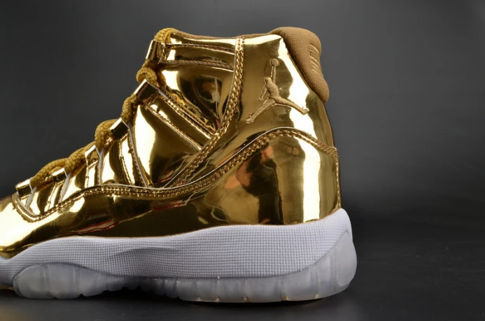 air jordan 11 retro p1nnacle gold womens 378038- UrbanStyle 1773