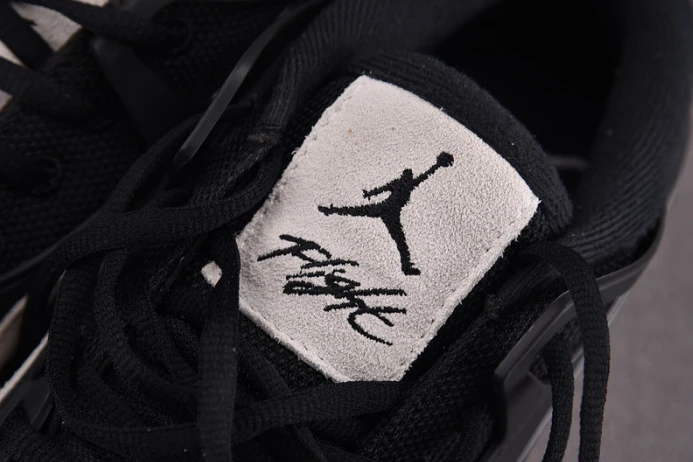 air jordan 4 rm black light bone fq7939- Trendy 1469