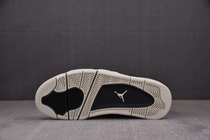 air jordan 4 rm black light bone fq7939- Trendy 1469