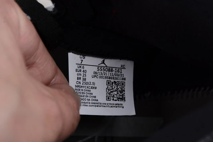 jordan 1 retro high og heritage 555088- Trendy 1653
