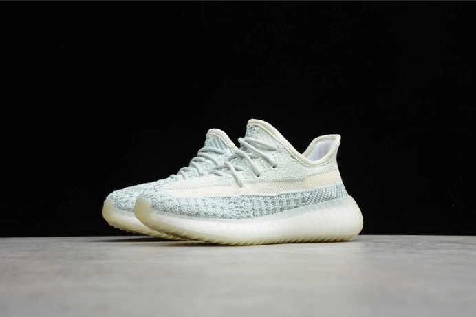 kids ad*s yeezy boost 350 v2 cloud white fw UrbanStyle 165
