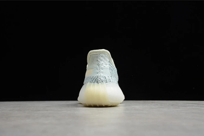 kids ad*s yeezy boost 350 v2 cloud white fw UrbanStyle 165