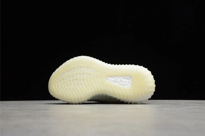 kids ad*s yeezy boost 350 v2 cloud white fw UrbanStyle 165
