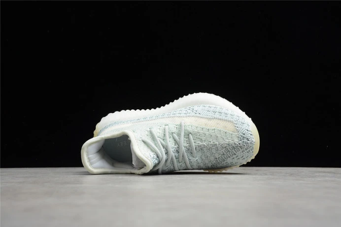 kids ad*s yeezy boost 350 v2 cloud white fw UrbanStyle 165