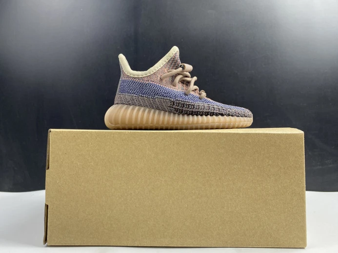 kids ad*s yeezy boost 350 v2 fade h UrbanStyle 157