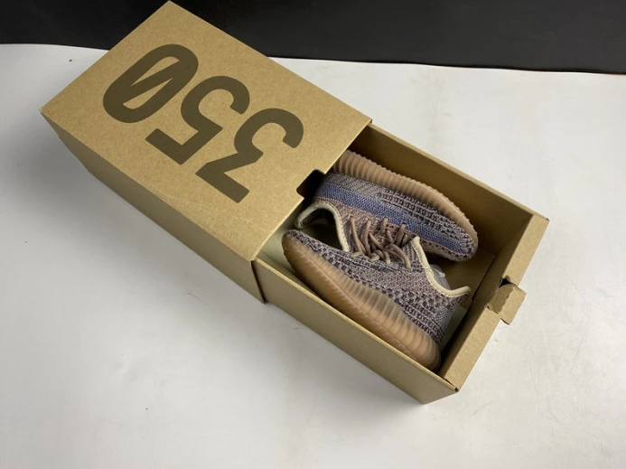 kids ad*s yeezy boost 350 v2 fade h UrbanStyle 157