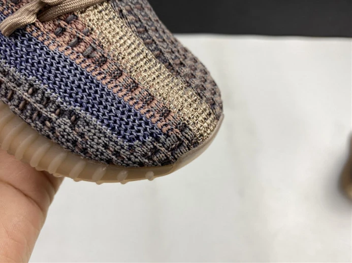 kids ad*s yeezy boost 350 v2 fade h UrbanStyle 157