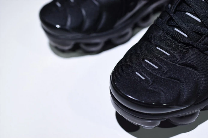 nike air vapormax plus triple black 924453- TopPick 3316