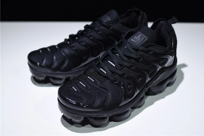 nike air vapormax plus triple black 924453- TopPick 3316