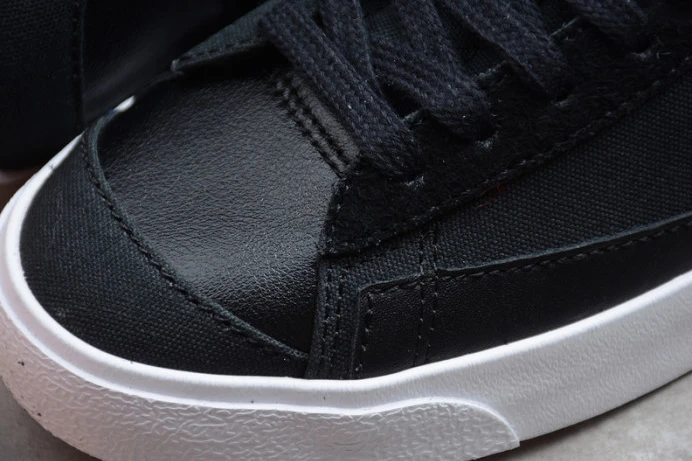 nike blazer mid cd8233- StreetReady 3121