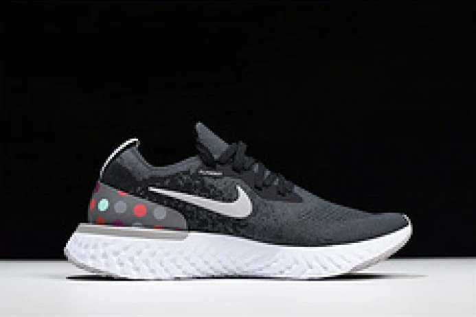 nike epic react flyknit black and grey dots point noirs et gris aj7283 BestValue 3304
