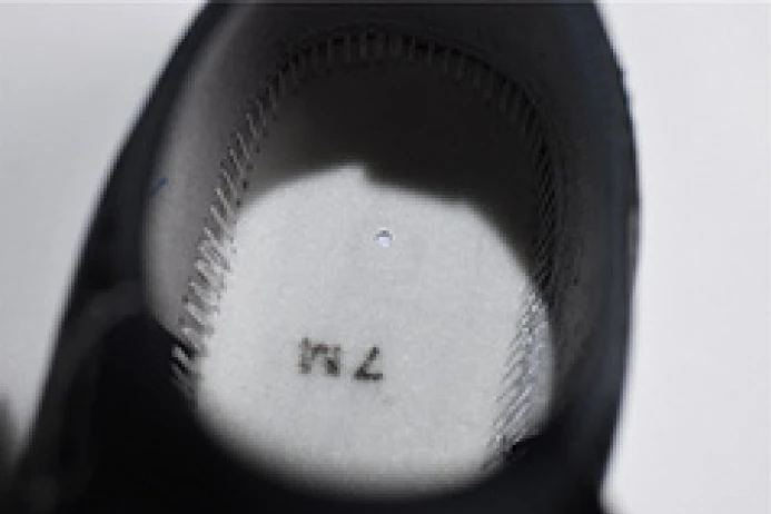 nike epic react flyknit black and grey dots point noirs et gris aj7283 BestValue 3304