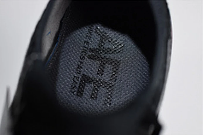 nike epic react flyknit black and grey dots point noirs et gris aj7283 BestValue 3304