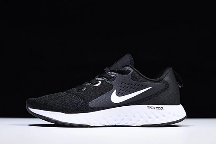 nike epic react flyknit black and white aa1625 UrbanStyle 3287