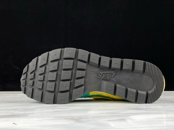 sacai x nike pegasus vaporfly sp bv0073- SportInspired 3118