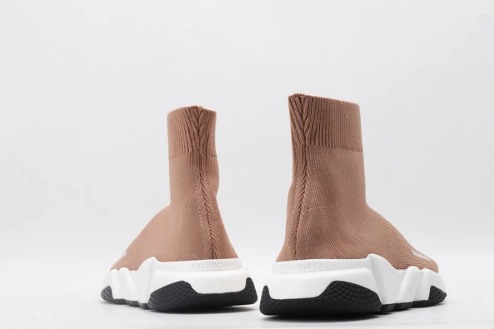 speed trainer sneakers UrbanStyle 2064