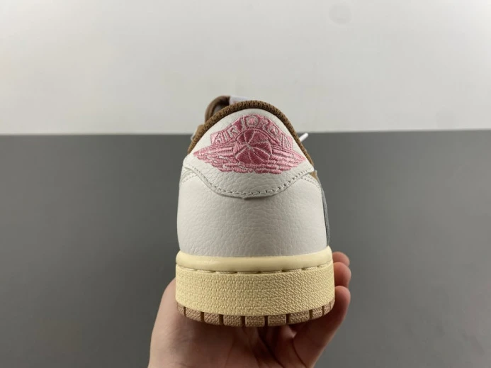 travis scott x air jordan 1 low og “sail shy pink” dm7866- BestValue 1355