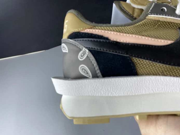 travis scott x sacai x nike ldv waffle daybreak" bv5053- UrbanStyle 3110