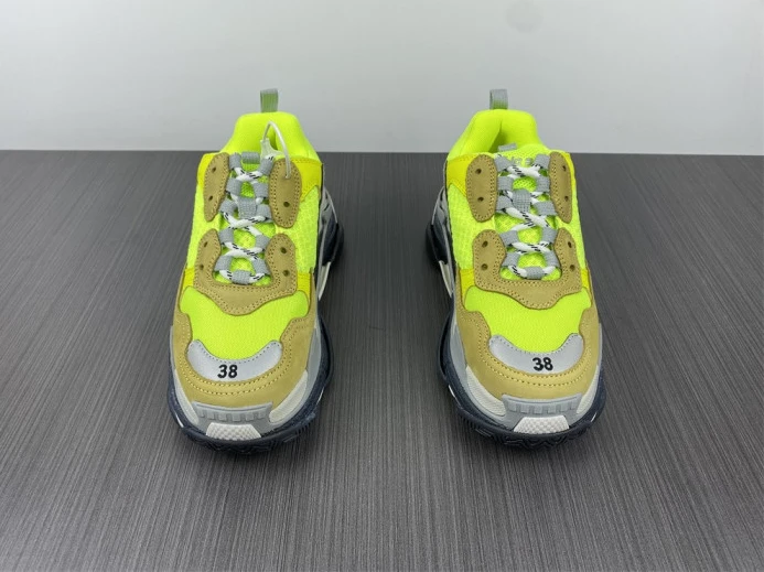 triples trainer sneakers ModernLook 2290