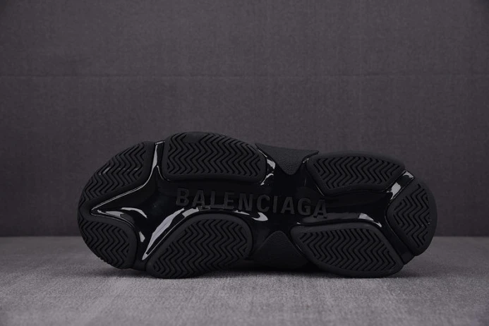 triples trainer sneakers Popular 295