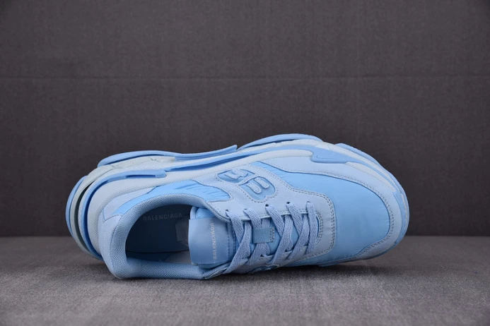 triples trainer sneakers SportInspired 2280