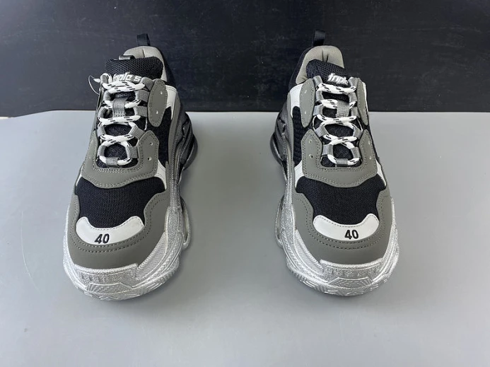 triples trainer sneakers StreetReady 2135