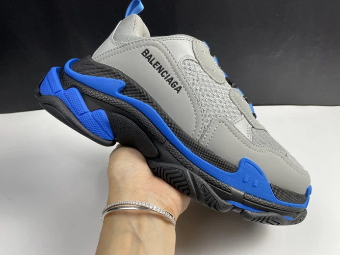 triples trainer sneakers UrbanStyle 2300