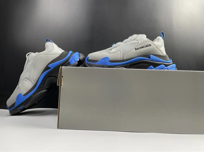 triples trainer sneakers UrbanStyle 2300