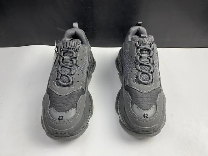 triples trainer sneakers UrbanStyle 2304