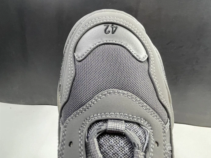 triples trainer sneakers UrbanStyle 2304