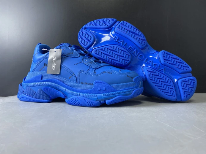 triples trainer sneakers letters GoAnywhere 2137