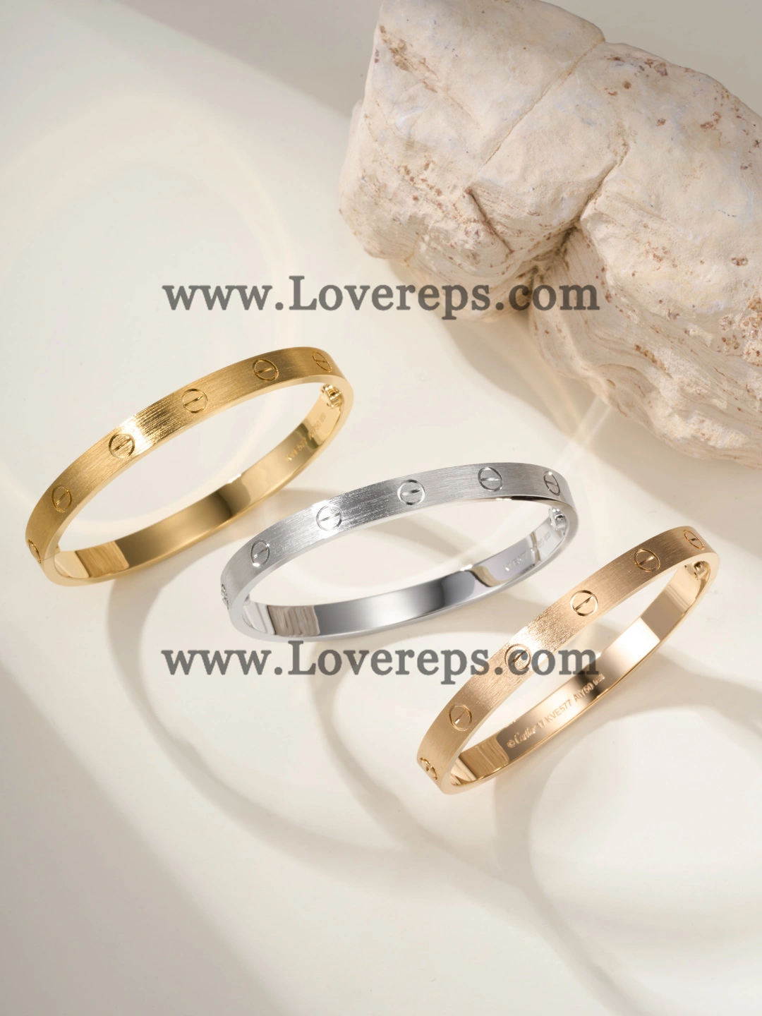 1:1 New Cartier Love Bracelet-Brushed Finish Yellow Gold White Gold Rose Gold