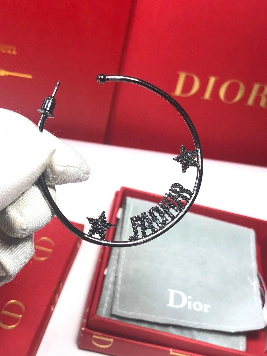 2019 Dior J’Adior Retro Black Metal Star Trimming Asymmetric Hoops Ladies Crstal Earrings For Sale