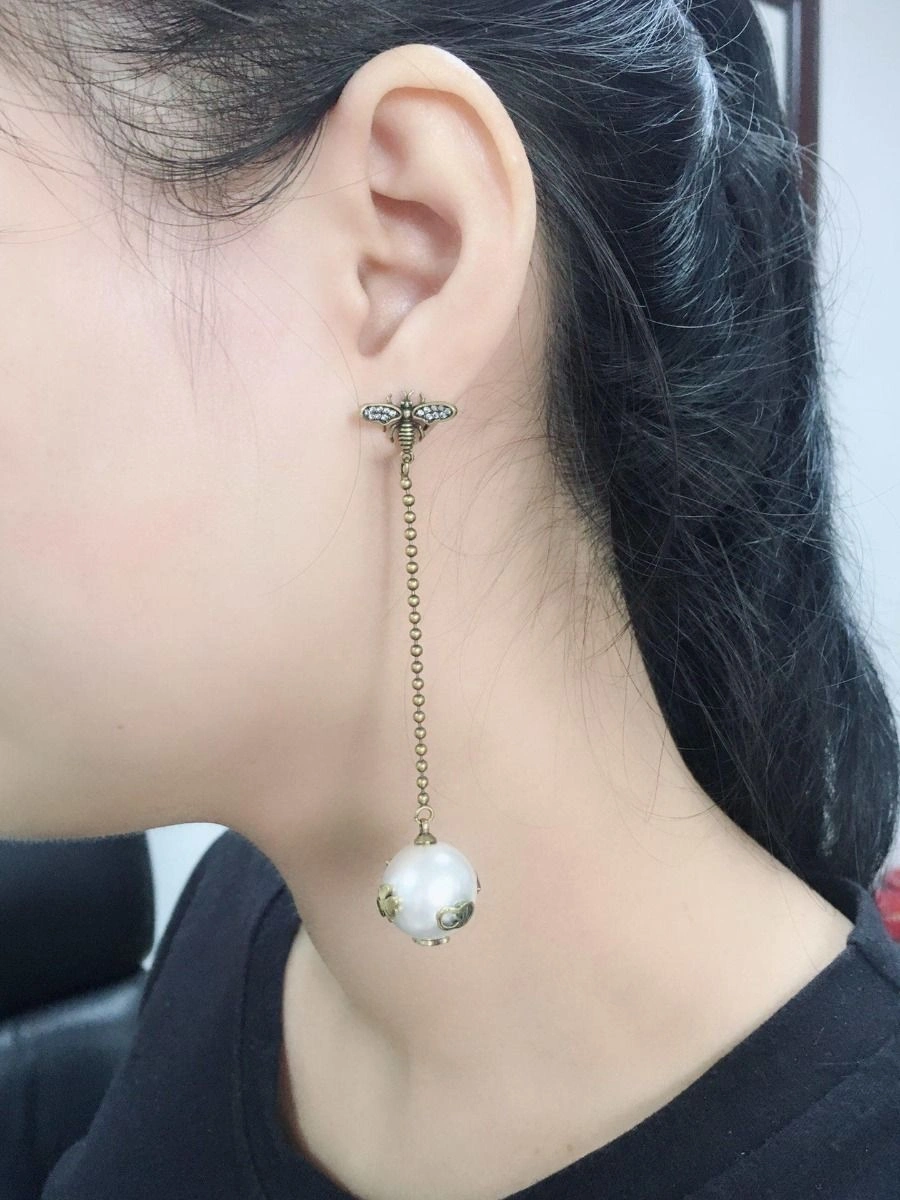 2019 Limited Edittion Christian Dior White Pearl Ball Pendant Yellow Gold Bee Diamonds Drop Earrings For Ladies