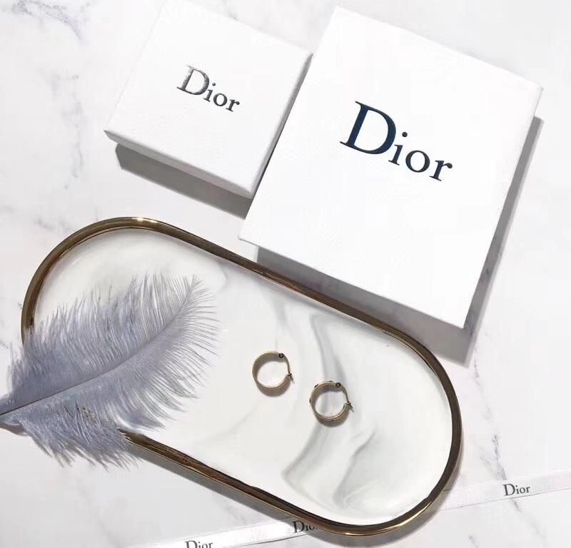2019 Spring New Dior J’Adior Star-Logo Letter Pattern Charming Ladies Yellow Brass Hoop Earrings