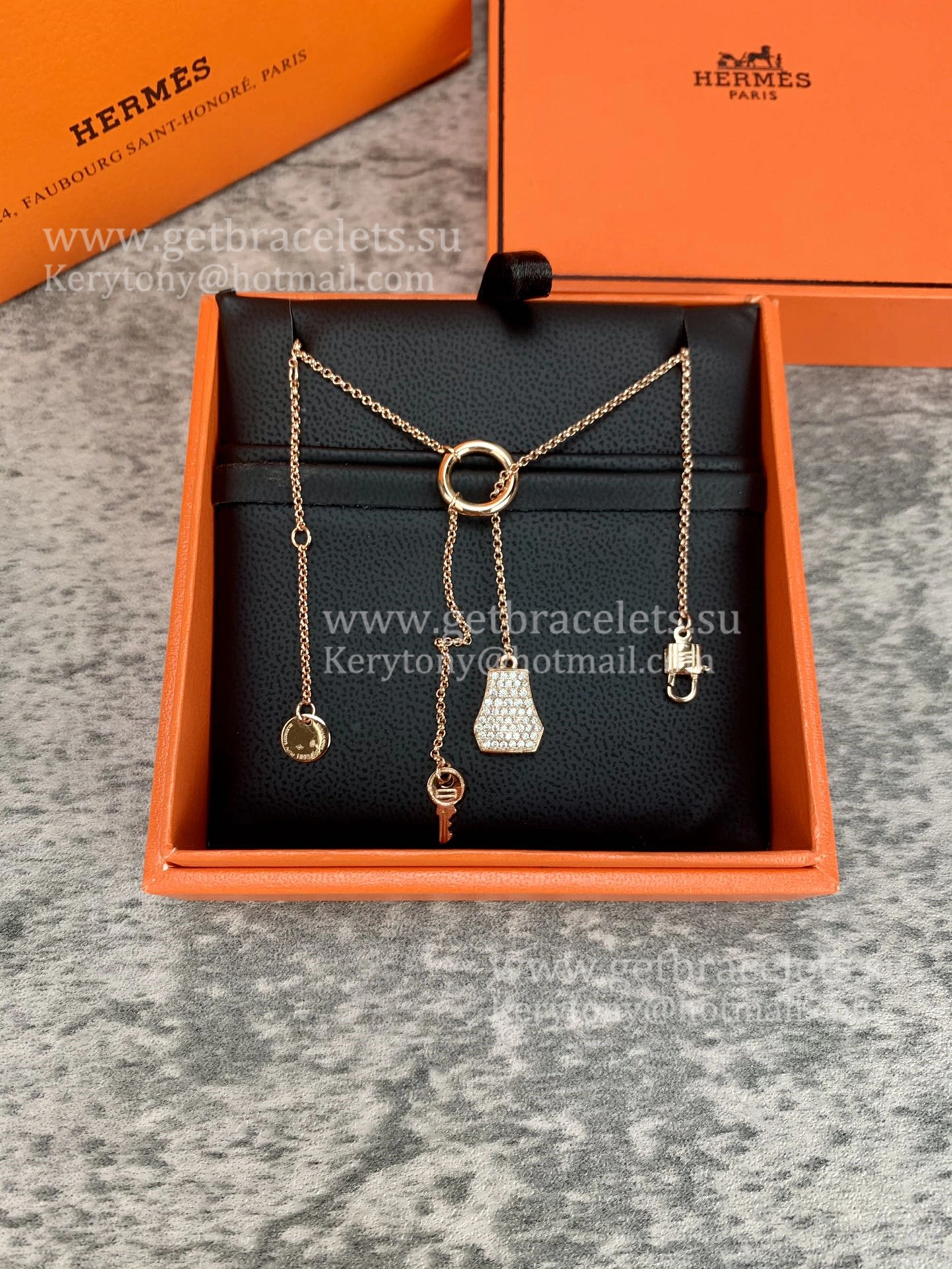 2021 Best Price Hermes Kelly Clochette Necklace With Diamonds in Rose Gold