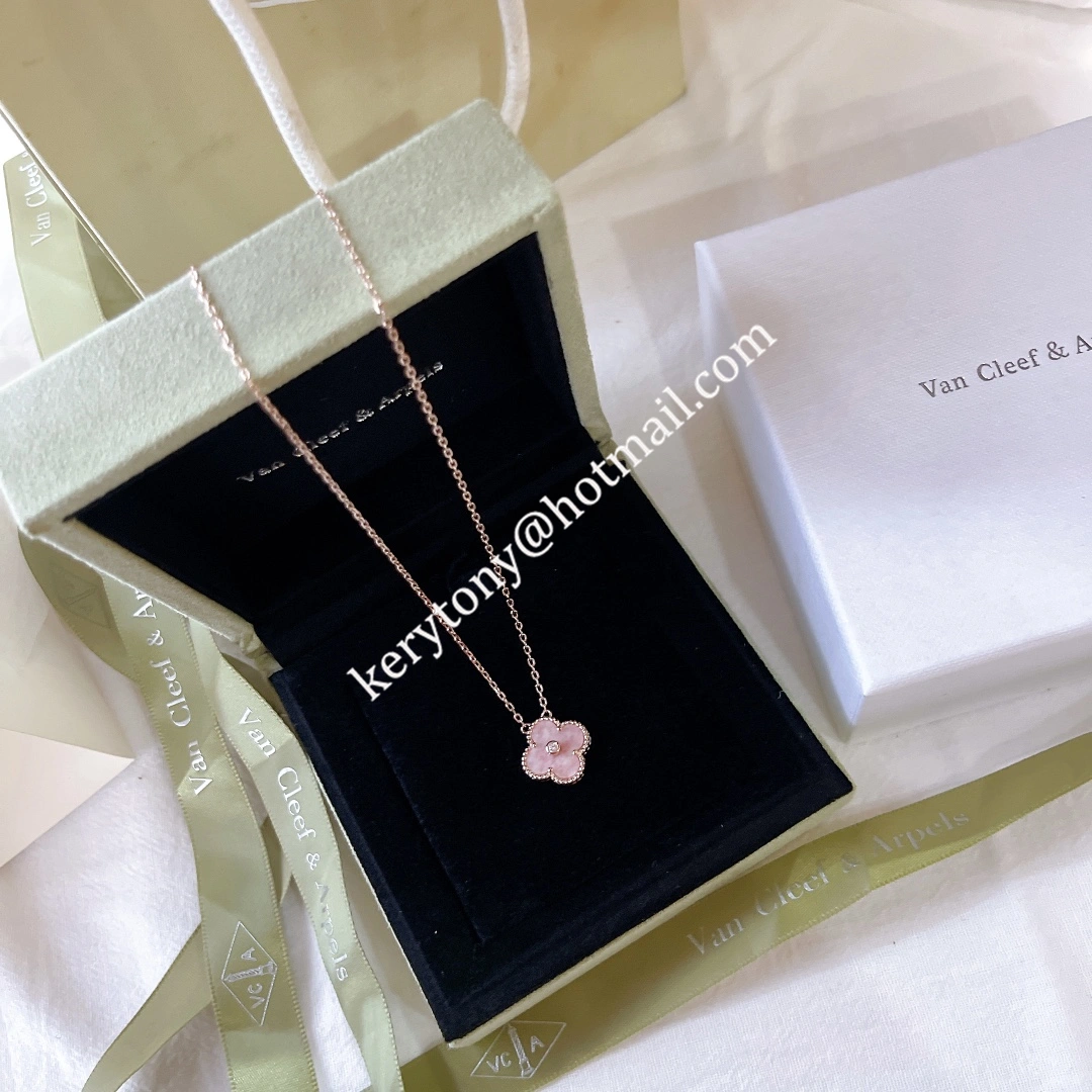 2021 Christmas Van Cleef Arpels Vintage Alhambra Pendant Rose gold With Diamond and Rhodonite For Ladies Online