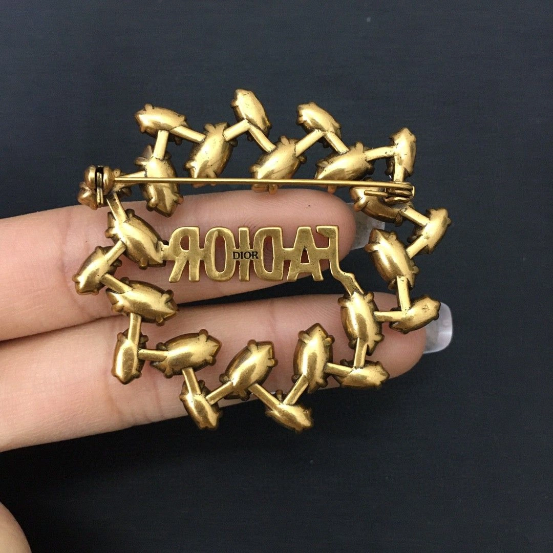 2021 Hot Selling Christian Dior Most Luxury Marquise Diamond Edging J’ADIOR Motif High End Brooch V0515ADRCY_D908