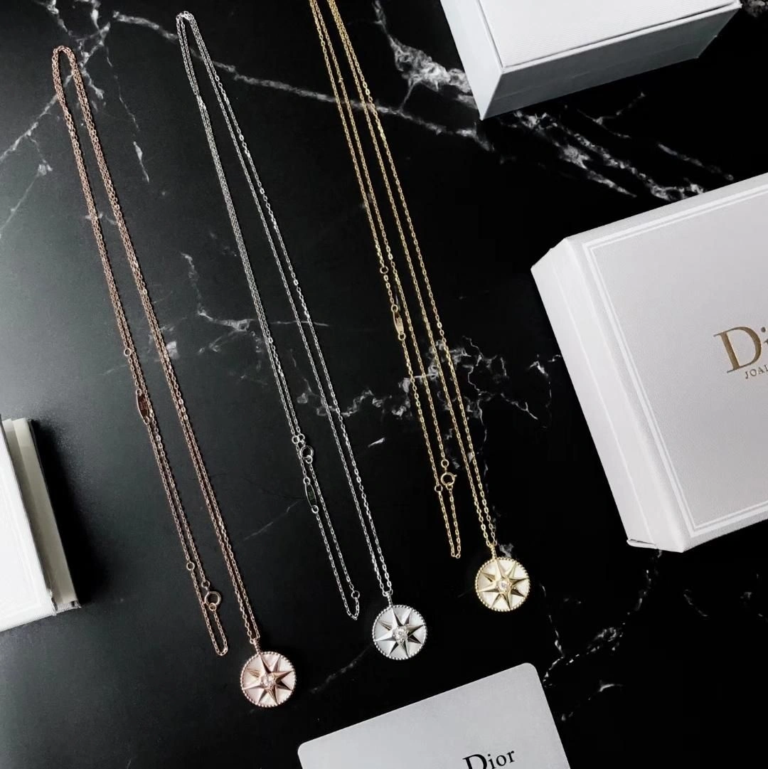 Best Dior Rose Des Vents White MOP Eight-Pointed Star Pendant Ladies Diamonds Necklace Rose Gold Yellow Gold  Silver
